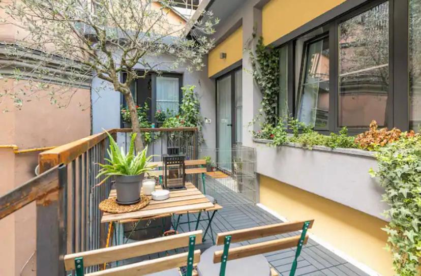 I Host Apartment - Polesine 2 Milan Exterior photo